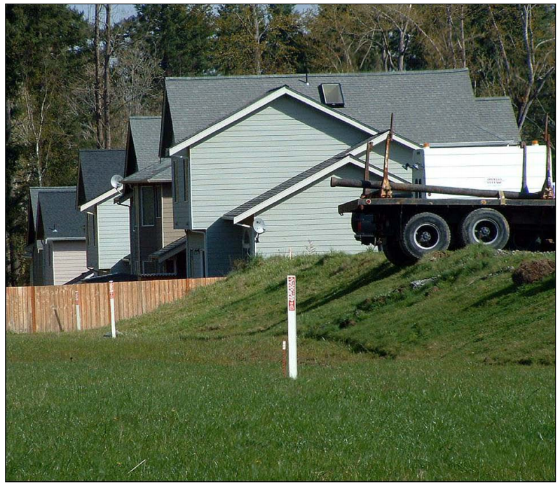 Example of development constructed over a transmission pipeline right-of-way without consultation